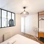 149 - Urban Cosy Flat In Paris